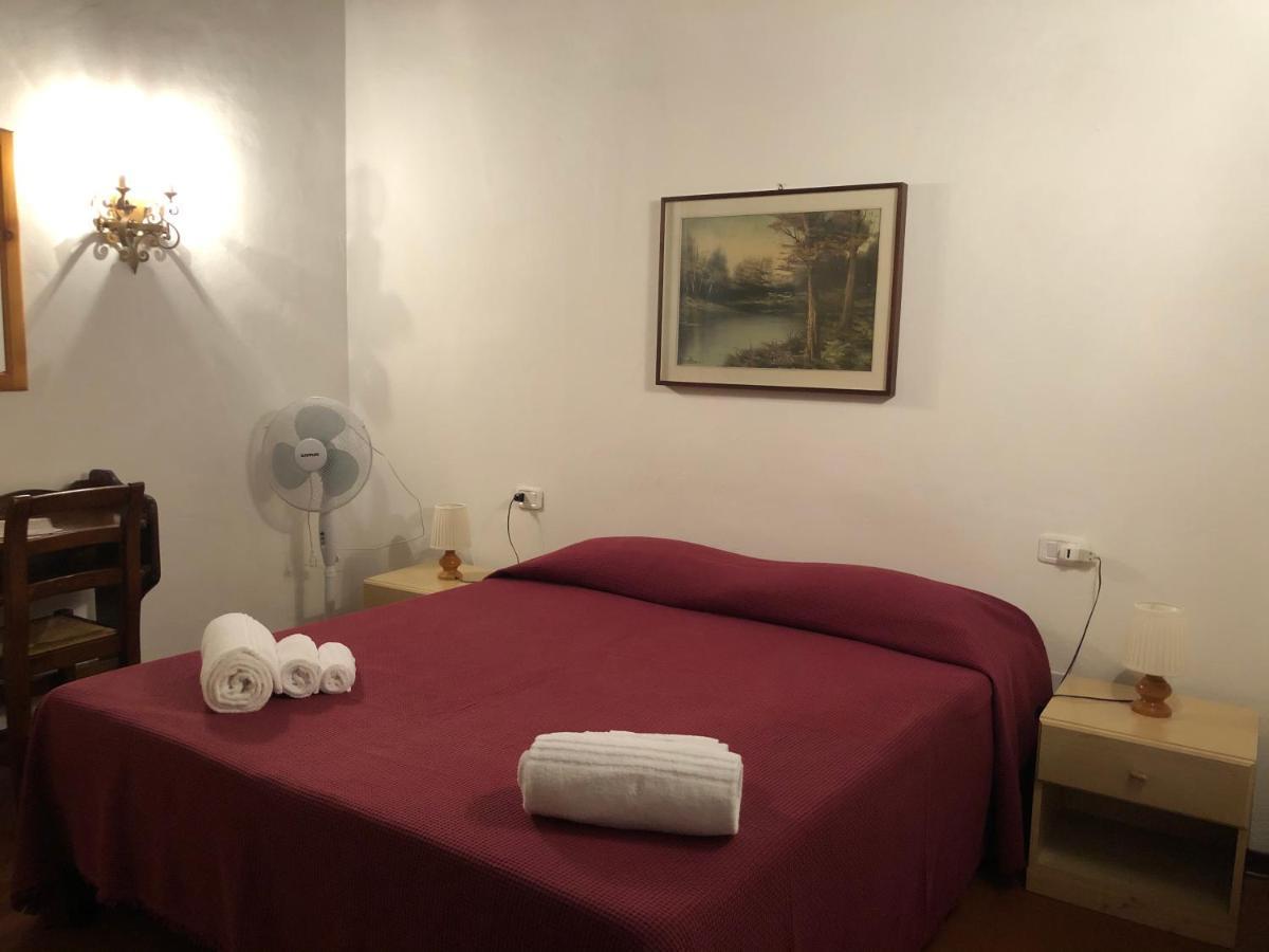 Agriturismo Santa Lorica Sassetta Kültér fotó