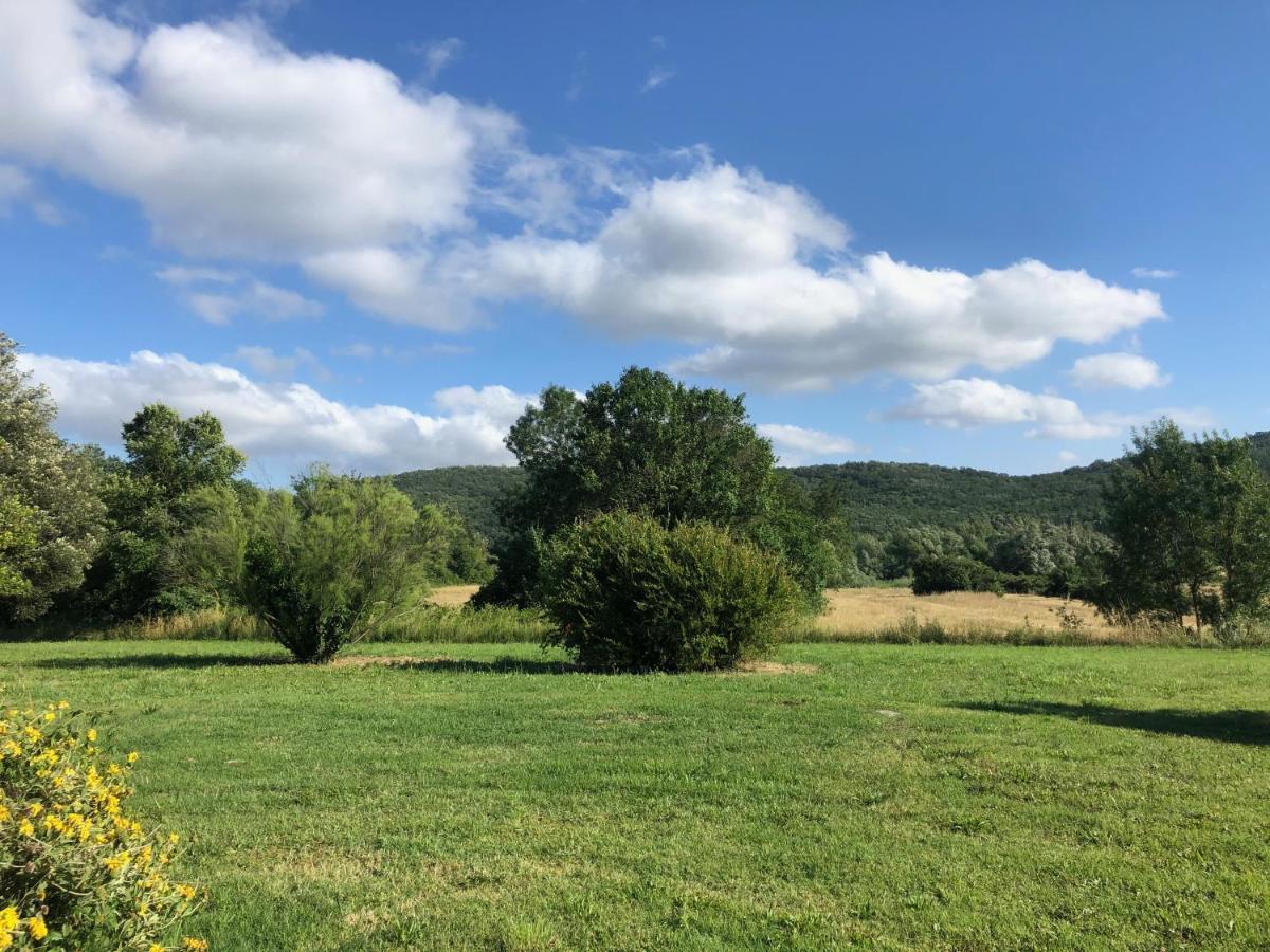 Agriturismo Santa Lorica Sassetta Kültér fotó