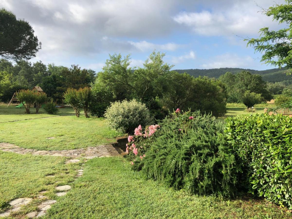 Agriturismo Santa Lorica Sassetta Kültér fotó