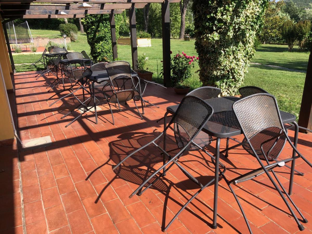 Agriturismo Santa Lorica Sassetta Kültér fotó